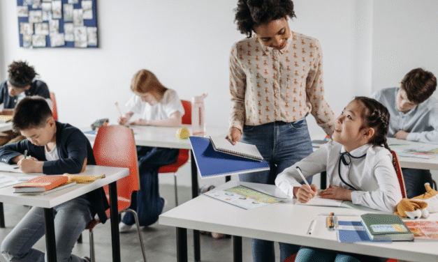 Lo que nadie dice sobre el rechazo a las tareas grupales en la escuela