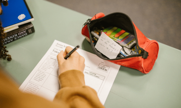 Evaluar con empatía: un camino hacia la confianza educativa