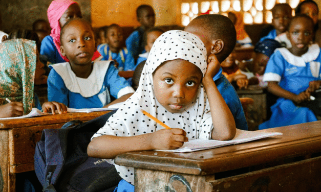 Aprendizaje y desarrollo integral: el impacto del SDG 4 en distintas regiones