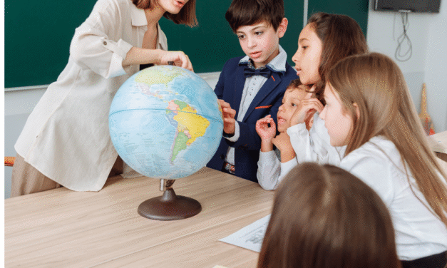 El método socrático: enseñar a pensar en lugar de repetir