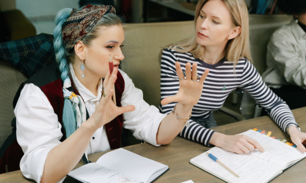 Micro aprendizajes educativos: una forma ágil de mejorar la práctica docente