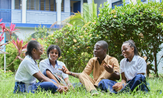 La reflexión y el diálogo como pilares de una escuela que forma pensamiento