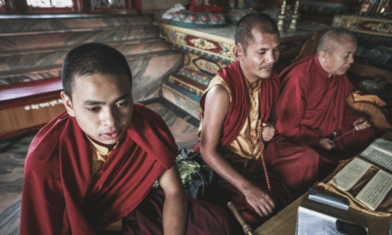 Los guardianes del saber: cómo los monjes preservaron la memoria humana