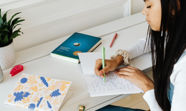 Escribir para pensar: una guía para docentes que buscan transformar el aula