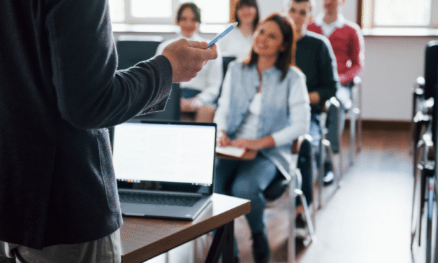 La formación inicial docente que necesitan las escuelas de hoy