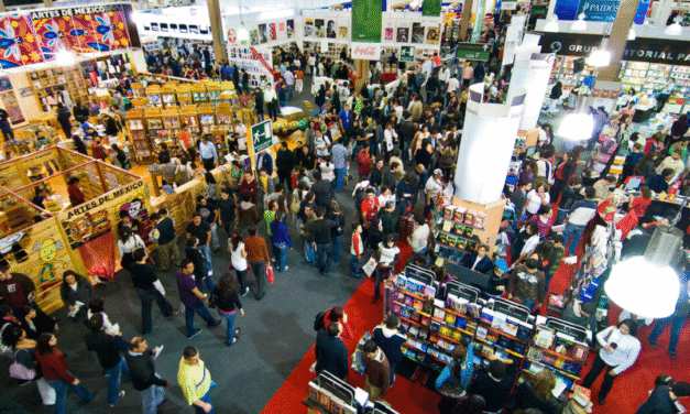 FIL Guadalajara 2025: Barcelona, autores y debates clave que impulsan la literatura hispana
