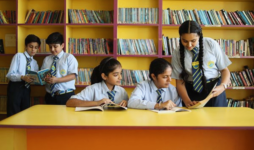 Educación ciudadana posible con recursos escolares existentes