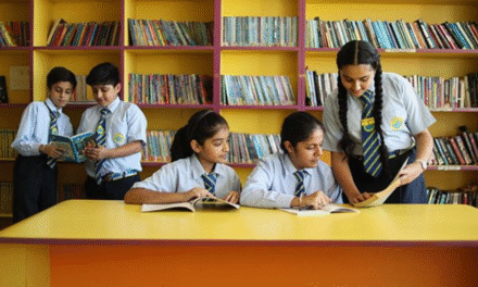 Educación ciudadana posible con recursos escolares existentes