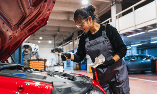 Educación técnica que conecta con el empleo real