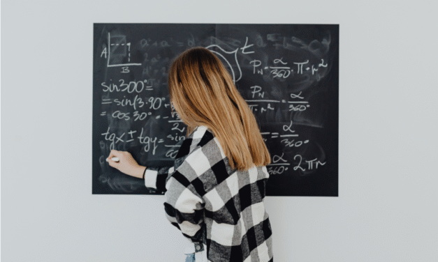 Soluciones simples para atraer talento joven a la docencia