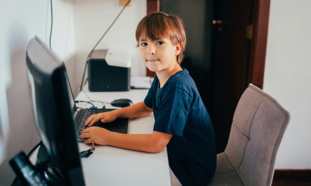 Guía definitiva para elegir un LMS accesible y práctico