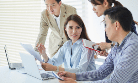 ¿Cómo se organiza un equipo de orientación escolar?