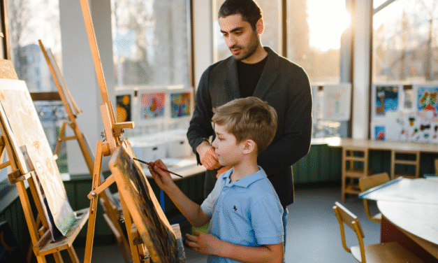 El valor del arte en la escuela: formarte con una maestría aplicada