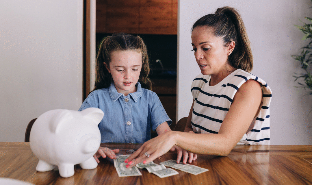 Niños y dinero: estrategias simples para aprender en casa