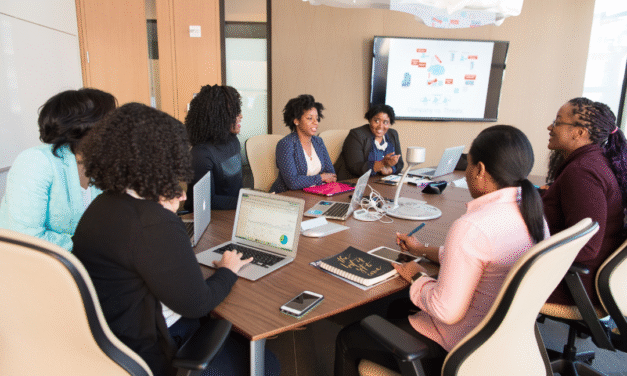 Políticas educativas: una maestría para entender y actuar