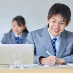 Tendencias globales que redefinen la educación hacia 2030